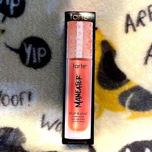 Tarte Maneater Blush & Glow Cheek Plump- peachy pink